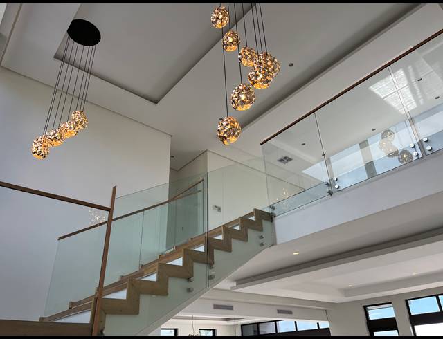 5 BEDROOM HOUSE FOR SALE IN IZINGA RIDGE